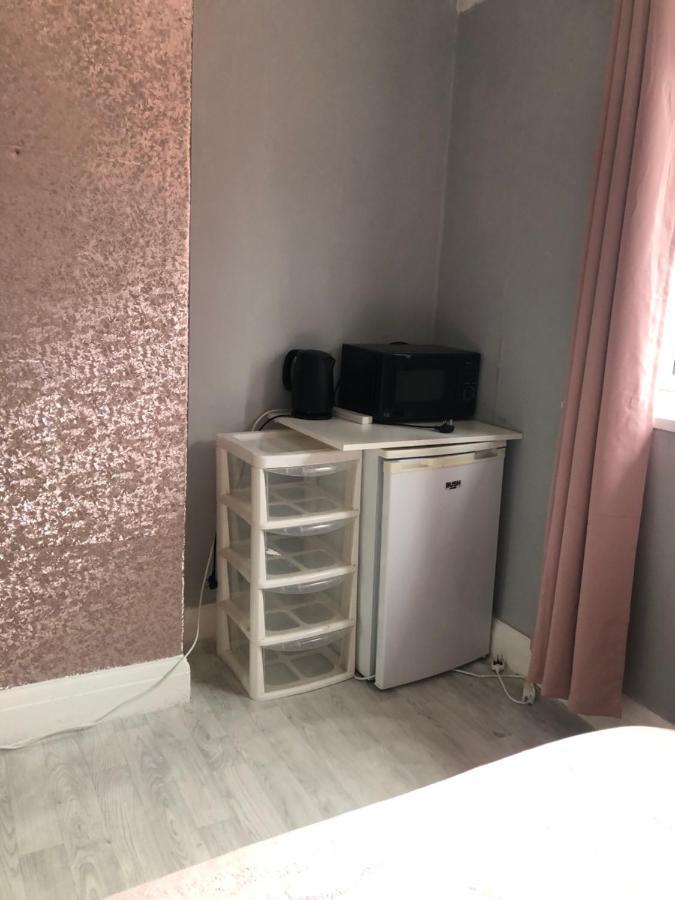 Double Bedroom Manchester Extérieur photo